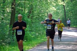 Volkslauf_2010_F_10_u__16km_(113).JPG