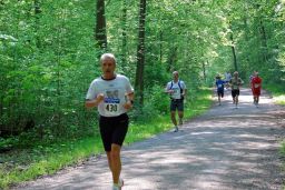Volkslauf_2010_F_10_u__16km_(116).JPG