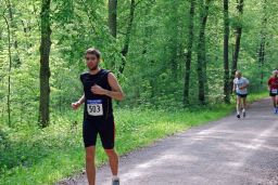 Volkslauf_2010_F_10_u__16km_(141).JPG