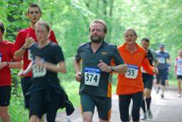 Volkslauf_2010_F_10_u__16km_(162).JPG