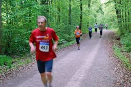 Volkslauf_2010_F_10_u__16km_(177).JPG