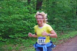 Volkslauf_2010_F_10_u__16km_(204).JPG