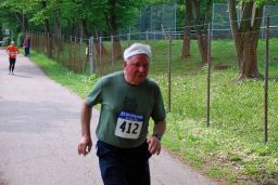 Volkslauf_2010_F_10_u__16km_(227).JPG