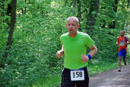 Volkslauf_2010_F_10_u__16km_(30).JPG