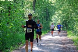 Volkslauf_2010_F_10_u__16km_(44).JPG