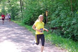 Volkslauf_2010_F_10_u__16km_(58).JPG