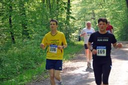 Volkslauf_2010_F_10_u__16km_(85).JPG